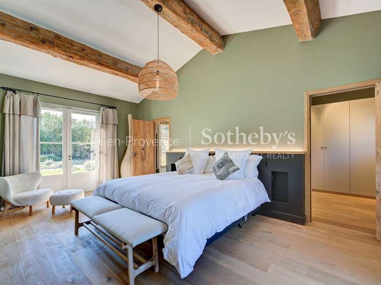 Maison Saint-Rémy-de-Provence - 5 chambres - 360m²