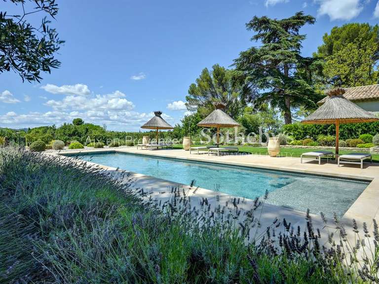 Maison Saint-Rémy-de-Provence - 5 chambres - 360m²