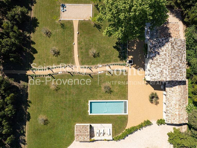 Maison Saint-Rémy-de-Provence - 5 chambres - 210m²