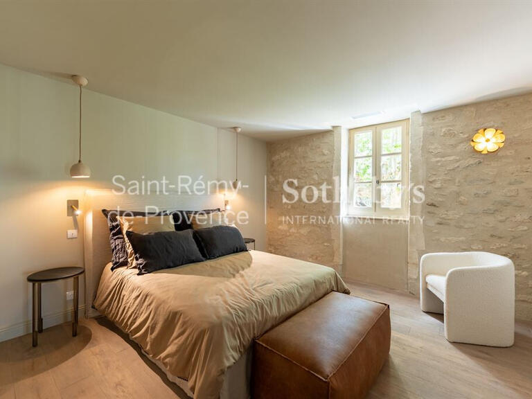 Maison Saint-Rémy-de-Provence - 5 chambres - 270m²