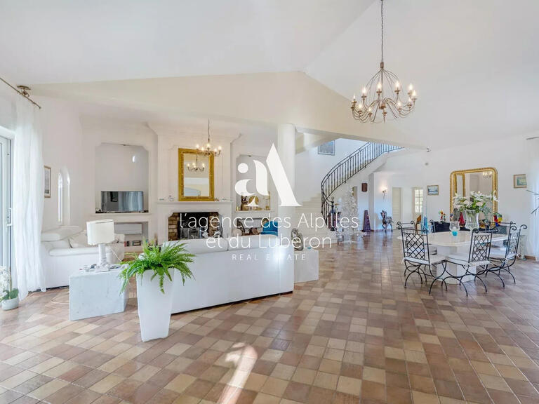 Maison Saint-Rémy-de-Provence - 5 chambres - 580m²