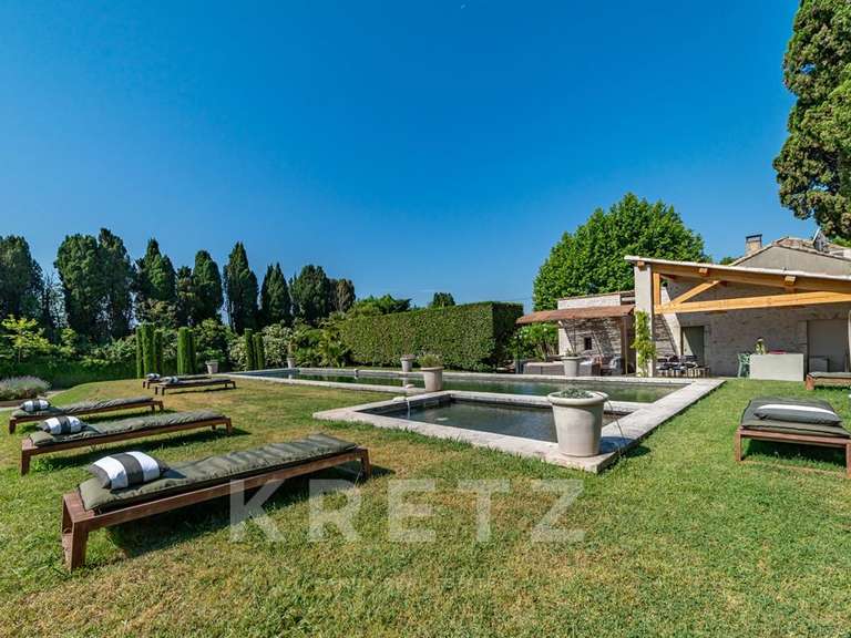 Maison Saint-Rémy-de-Provence - 4 chambres - 250m²