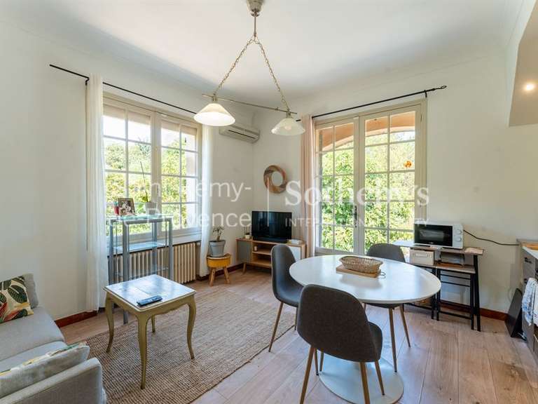 Maison Saint-Rémy-de-Provence - 4 chambres - 200m²