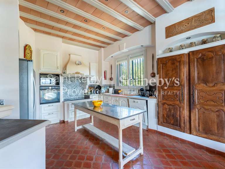 Maison Saint-Rémy-de-Provence - 4 chambres - 200m²