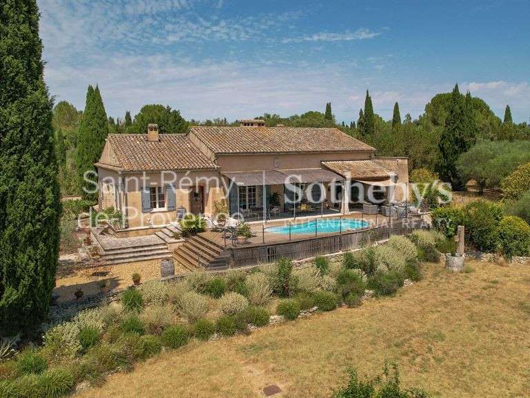 House Saint-Rémy-de-Provence - 4 bedrooms - 200m²