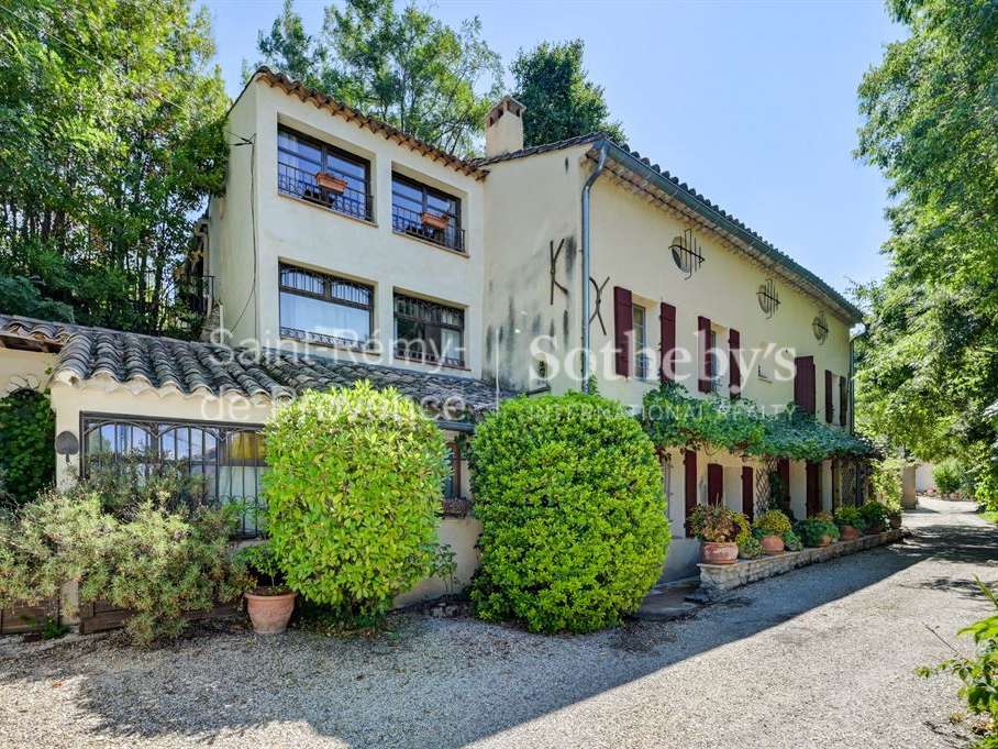 Maison Saint-Rémy-de-Provence