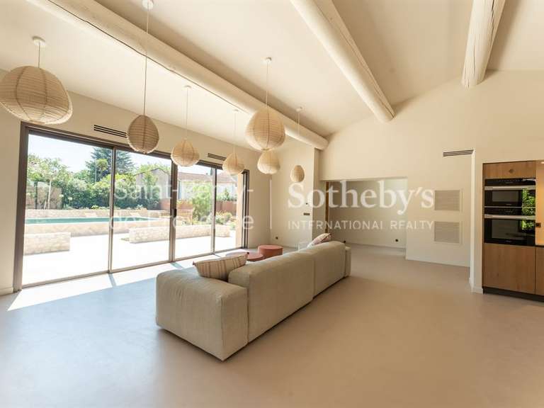 Maison Saint-Rémy-de-Provence - 4 chambres - 231m²