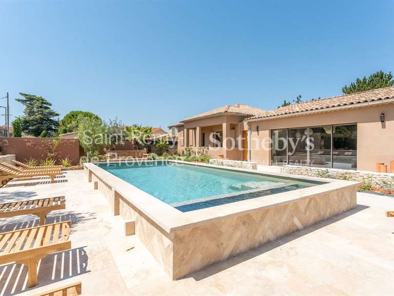 Maison Saint-Rémy-de-Provence - 4 chambres - 231m²
