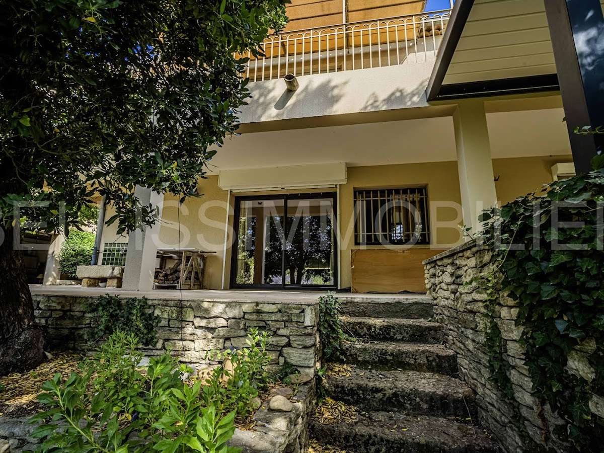 Maison Saint-Rémy-de-Provence