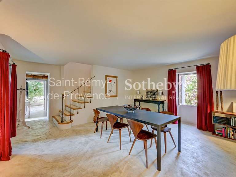 House Saint-Rémy-de-Provence - 5 bedrooms - 235m²