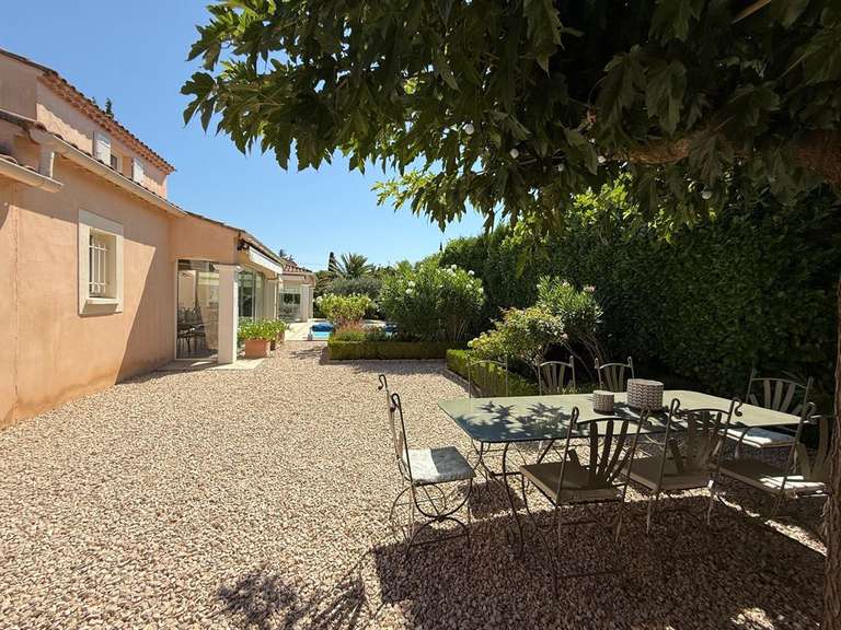 Maison Saint-Rémy-de-Provence - 4 chambres - 181m²