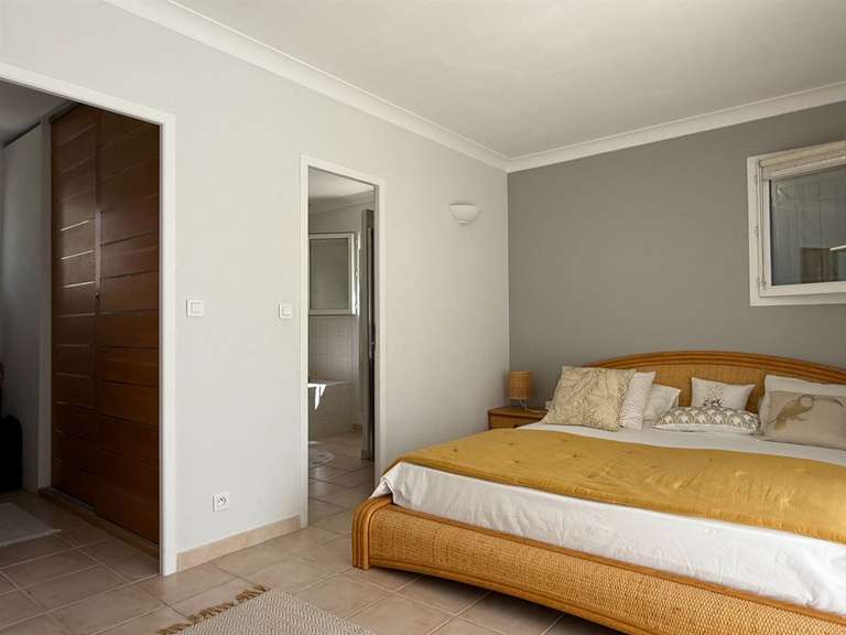 Maison Saint-Rémy-de-Provence - 4 chambres - 181m²