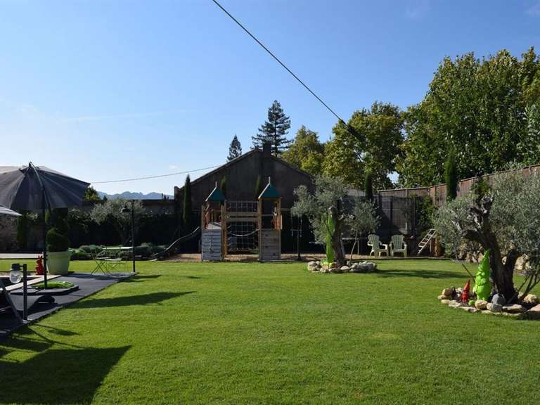 Maison Saint-Rémy-de-Provence - 4 chambres - 144m²