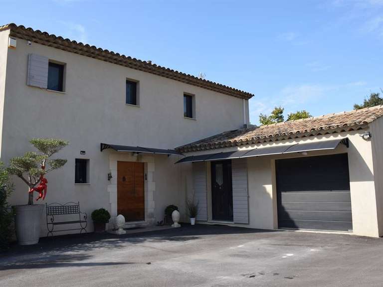 Maison Saint-Rémy-de-Provence - 4 chambres - 144m²