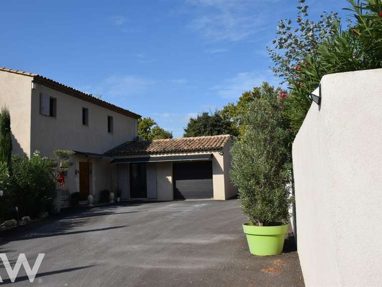 Maison Saint-Rémy-de-Provence - 4 chambres - 144m²