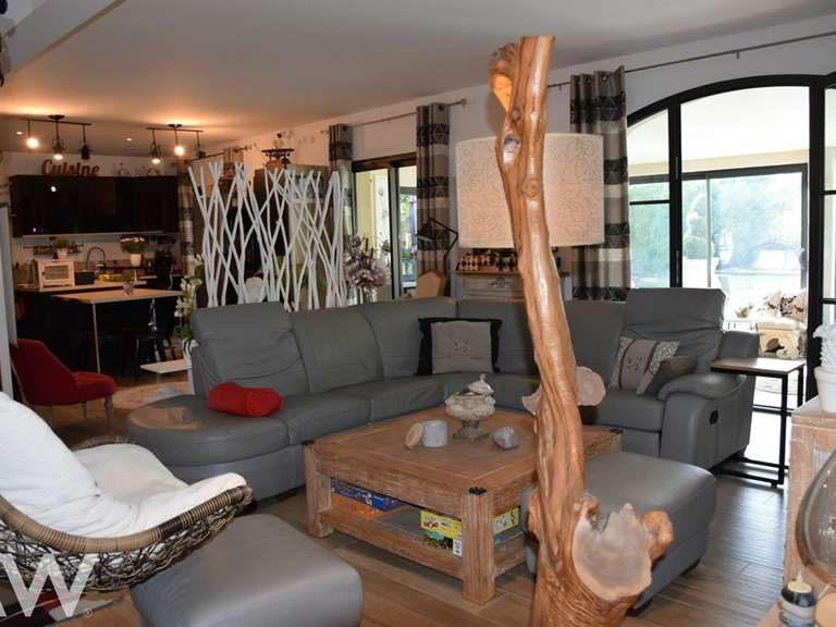 Maison Saint-Rémy-de-Provence - 4 chambres - 144m²