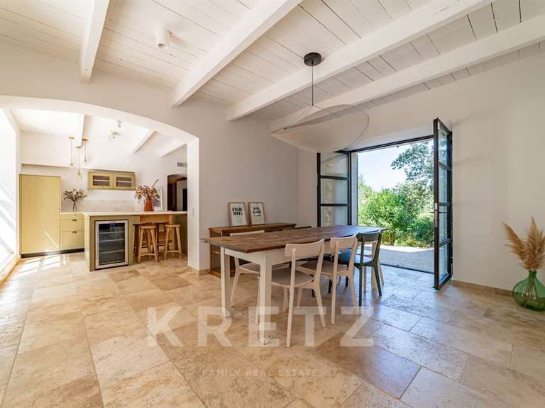 House Saint-Rémy-de-Provence - 5 bedrooms - 255m²