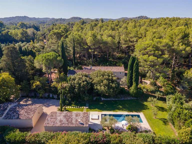 House Saint-Rémy-de-Provence - 5 bedrooms - 255m²
