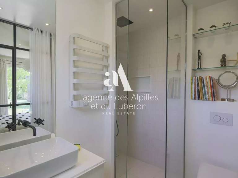 House Saint-Rémy-de-Provence - 3 bedrooms - 3500m²