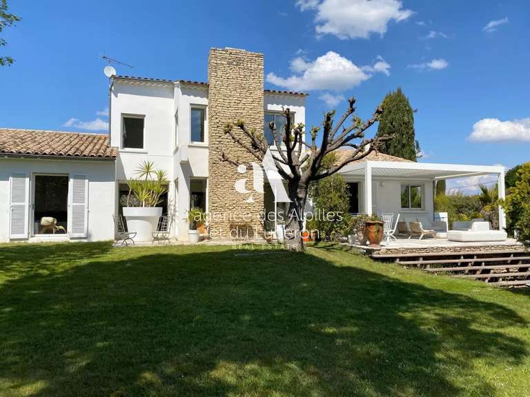 House Saint-Rémy-de-Provence - 3 bedrooms - 3500m²