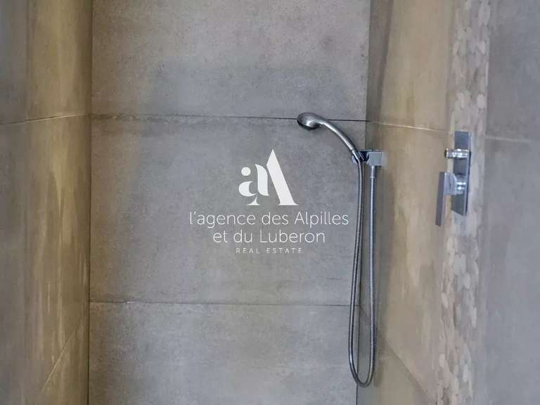 House Saint-Rémy-de-Provence - 4 bedrooms - 200m²