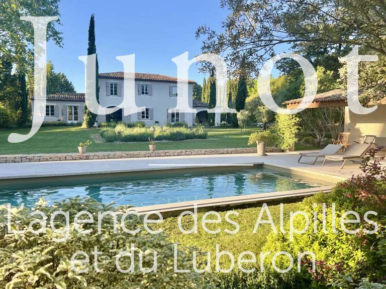 House Saint-Rémy-de-Provence - 4 bedrooms - 200m²
