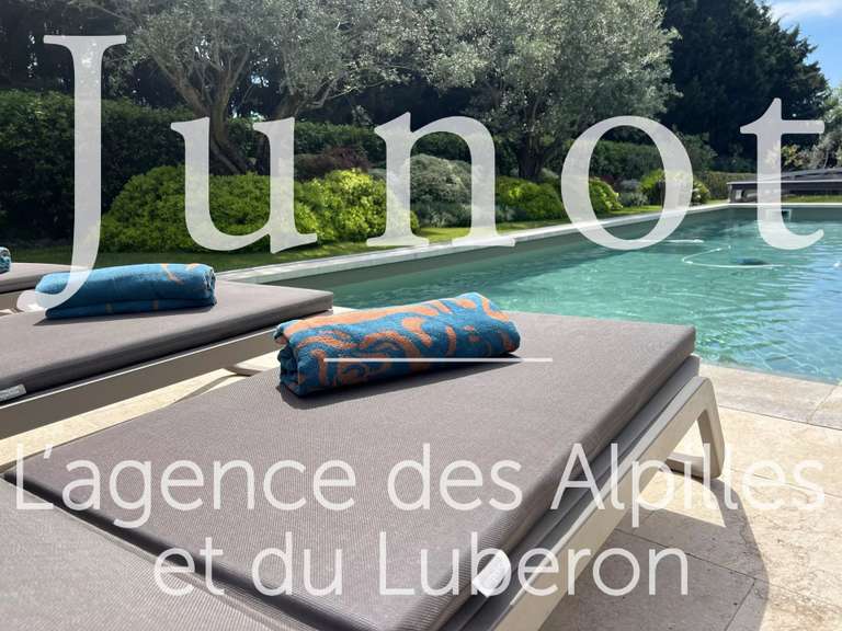House Saint-Rémy-de-Provence - 4 bedrooms - 200m²