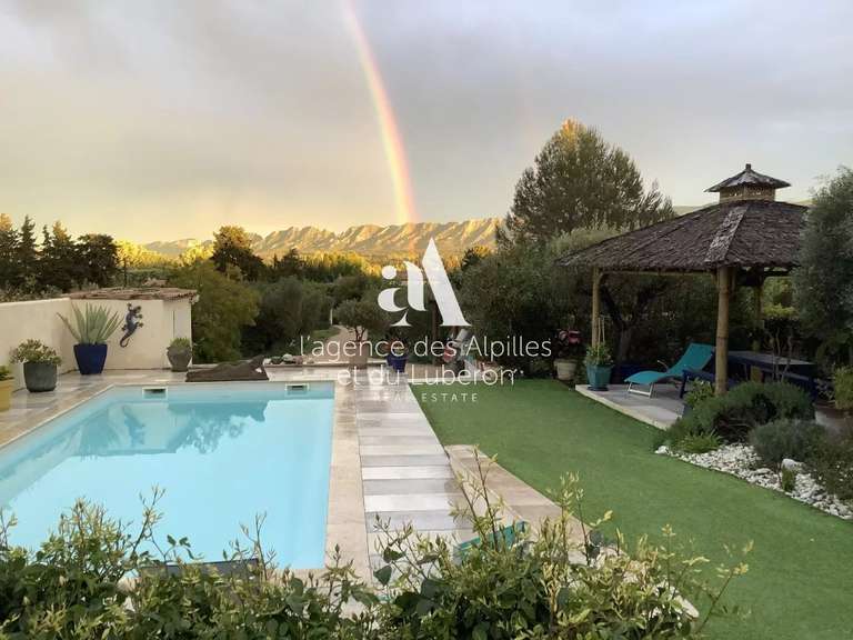 House Saint-Rémy-de-Provence - 3 bedrooms - 2000m²