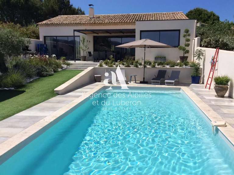 House Saint-Rémy-de-Provence - 3 bedrooms - 2000m²