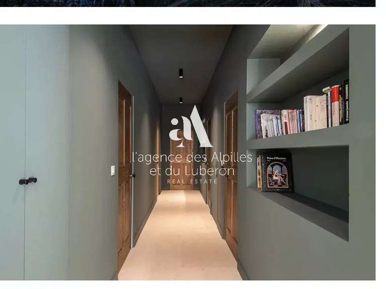 House Saint-Rémy-de-Provence - 4 bedrooms - 230m²