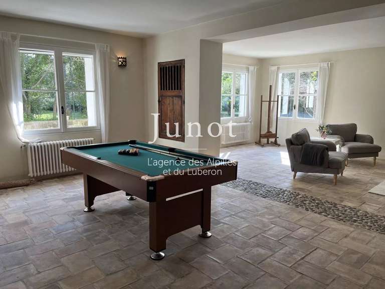 Maison Saint-Rémy-de-Provence - 6 chambres - 650m²