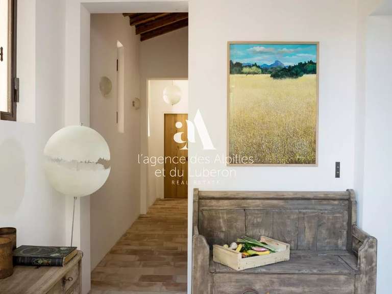 House Saint-Rémy-de-Provence - 4 bedrooms - 250m²