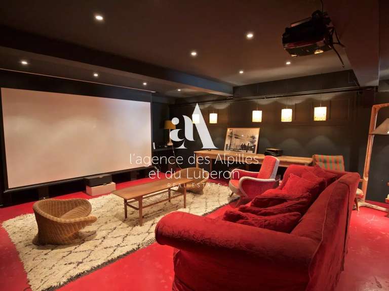 House Saint-Rémy-de-Provence - 8 bedrooms - 400m²