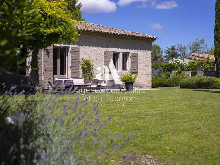 House Saint-Rémy-de-Provence - 8 bedrooms - 400m²