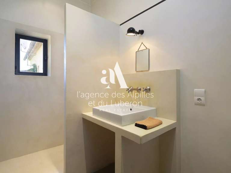 House Saint-Rémy-de-Provence - 8 bedrooms - 400m²