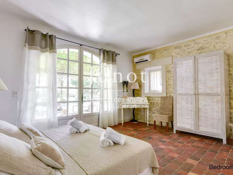 Maison Saint-Rémy-de-Provence - 6 chambres - 6500m²