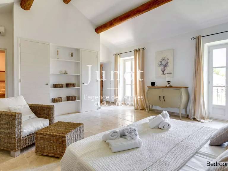Maison Saint-Rémy-de-Provence - 6 chambres - 6500m²