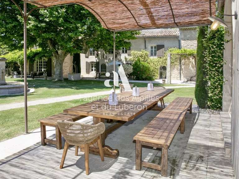 House Saint-Rémy-de-Provence - 6 bedrooms - 6500m²