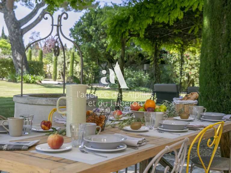 House Saint-Rémy-de-Provence - 6 bedrooms - 6500m²