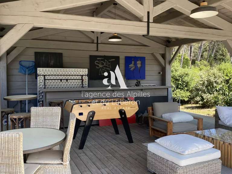 House Saint-Rémy-de-Provence - 4 bedrooms - 7000m²