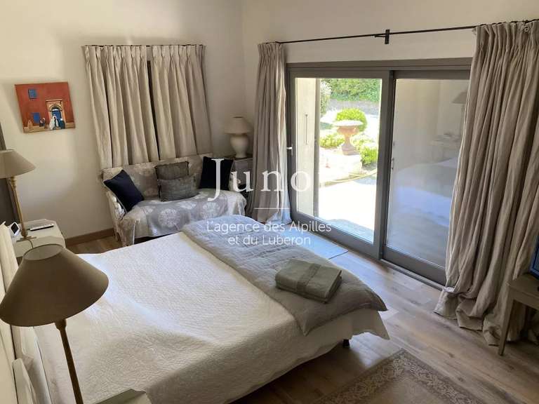 Maison Saint-Rémy-de-Provence - 4 chambres - 7000m²