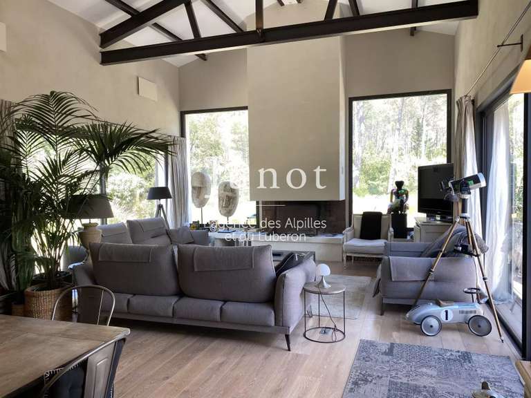 Maison Saint-Rémy-de-Provence - 4 chambres - 7000m²