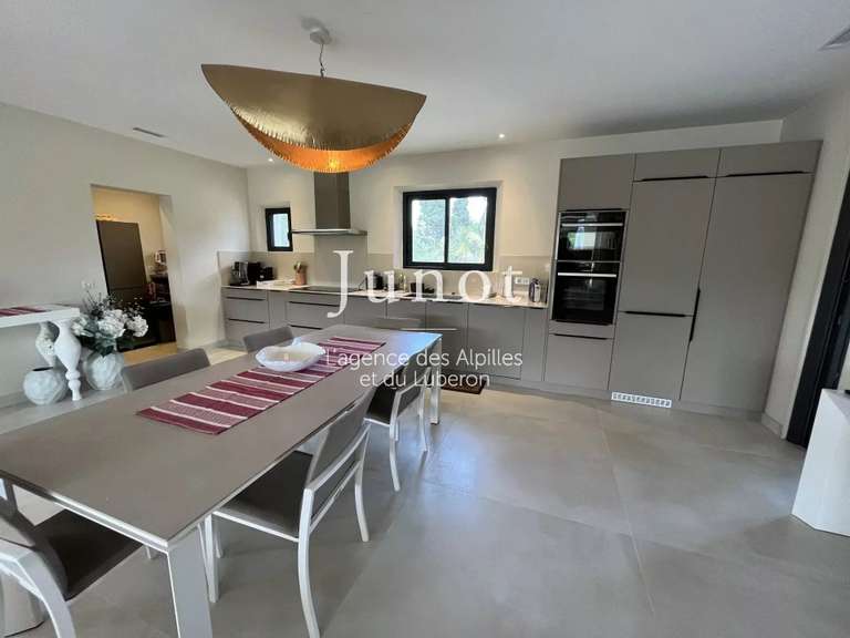 Maison Saint-Rémy-de-Provence - 5 chambres - 400m²