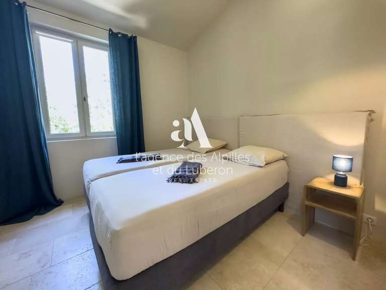 House Saint-Rémy-de-Provence - 5 bedrooms - 250m²