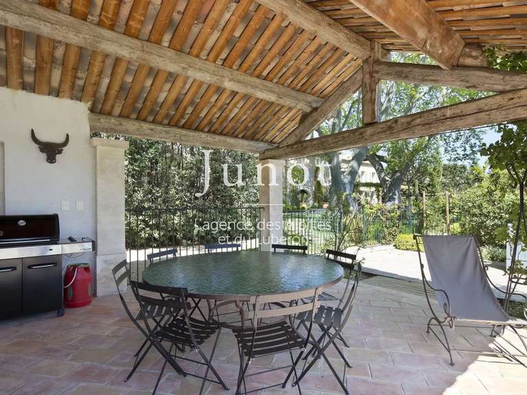 Maison Saint-Rémy-de-Provence - 10 chambres - 30000m²