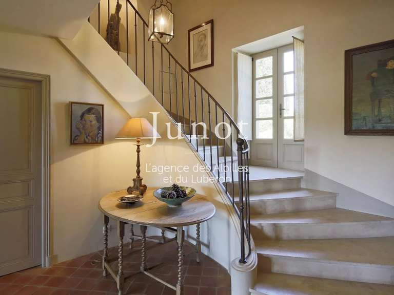 Maison Saint-Rémy-de-Provence - 10 chambres - 30000m²
