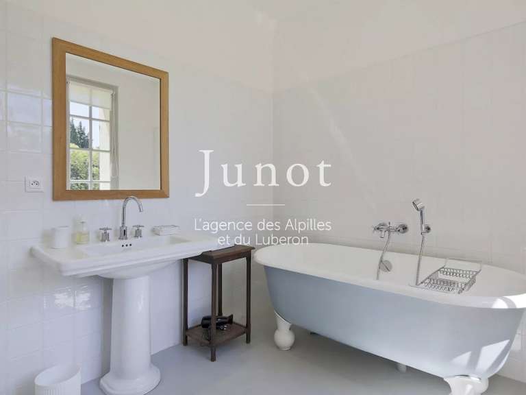 Maison Saint-Rémy-de-Provence - 10 chambres - 30000m²