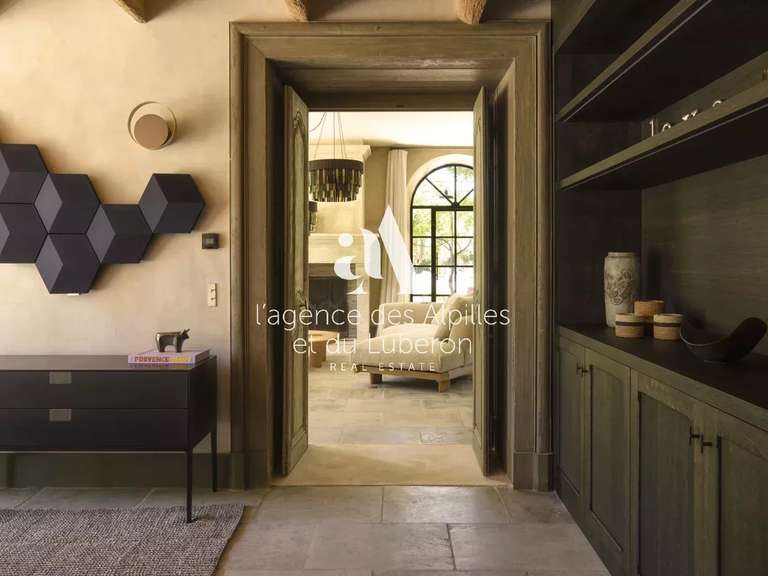 House Saint-Rémy-de-Provence - 5 bedrooms - 400m²