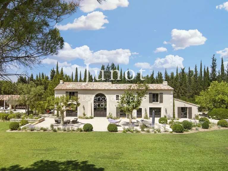 Maison Saint-Rémy-de-Provence - 5 chambres - 400m²