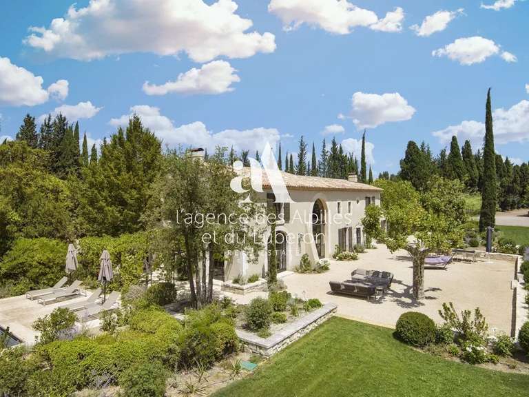 House Saint-Rémy-de-Provence - 5 bedrooms - 400m²